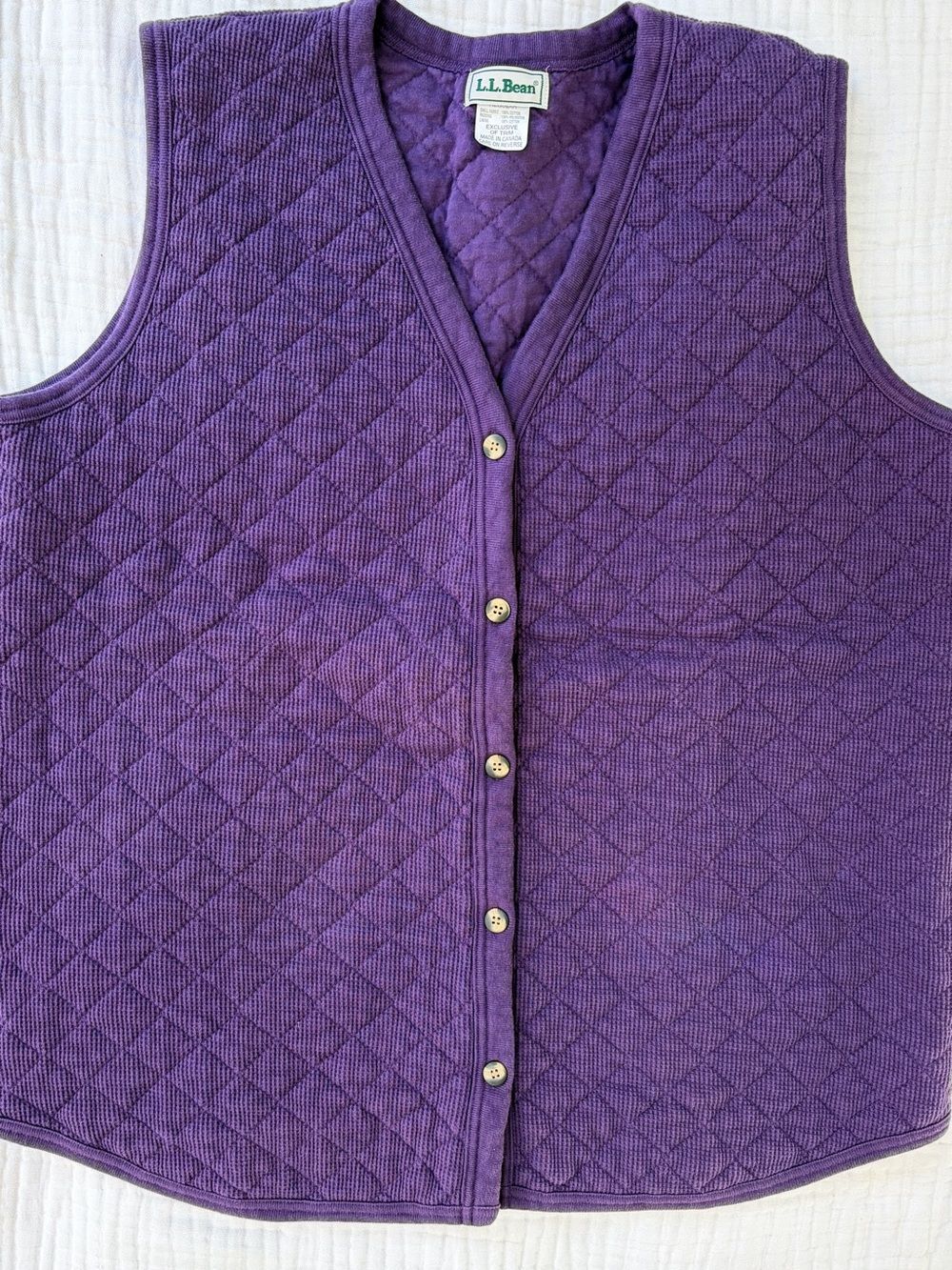 L.L.Bean Quilted Snap Front Vest Purple XL Made in Canada Vintage